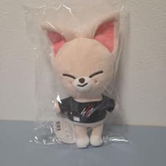 Stray Kids SKZOO PLUSH Original Foxi-Ny - メルカリ