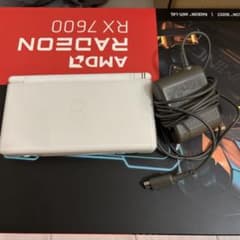ニンテンドーDS Lite 充電ケーブル付のサムネイル