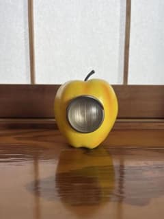 UNDERCOVER GILAPPLE ブックマークイエローアンダーカバーのサムネイル