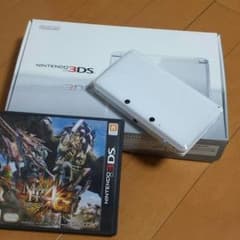 3DSとモンハン4G セット売りのサムネイル