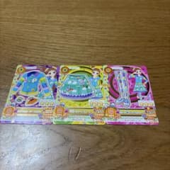 アイカツ カード 3枚セット まとめ売りのサムネイル