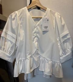 WEB限定】パフスリーブギャザーブラウス◇26SS◇ - メルカリ
