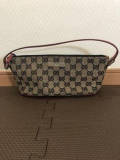 GUCCI アクセサリーポーチ GGキャンバスのサムネイル