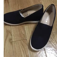 【新品未使用品】スニーカー  シークレットインソールのサムネイル