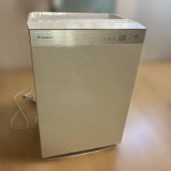 DAIKIN 加湿空気清浄機 MCK70VKS-Wのサムネイル