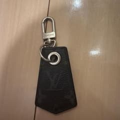 LOUIS VUITTON キーホルダーのサムネイル