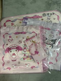 マイメロクロミ一番くじ　マット、チャーム、トートバッグ×2セットのサムネイル