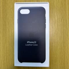 【Apple純正】iPhoneSE用 ネイビーケース レザー製のサムネイル