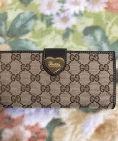 GUCCI ジップアラウンド GG柄 長財布のサムネイル