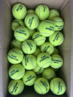 Tecnifibre NFX テニスボール 中古 練習用90個のサムネイル