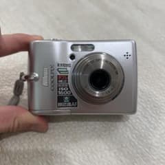 Nikon COOLPIX L12 シルバー デジタルカメラ - メルカリ