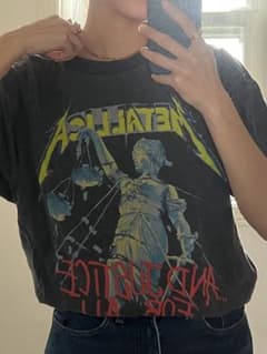 メタリカ グラフィックTシャツ オーバーサイズのサムネイル