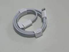 USB-C to Lightning ケーブル ホワイトのサムネイル