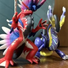 ポケモンモンコレ⭐︎可動式コライドンとミライドンフィギュア2体 