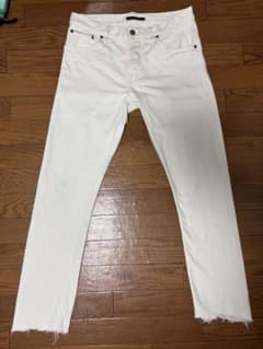 【Nudie Jeans】ホワイトデニム サイズW30L32 切りっぱなしのサムネイル