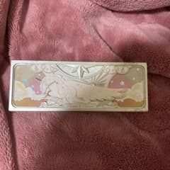 Flower Knows アイシャドウパレットのサムネイル