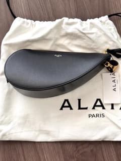 【新品未使用】ALAIA アライア レザー クラッチバッグ ブラック ハート