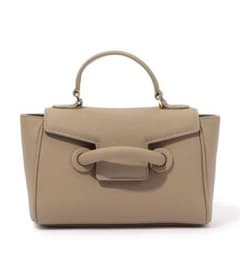 ⭐︎完売品⭐︎別注 VASIC EVER MINI MINI ハンドバッグ　ベージュのサムネイル