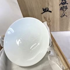人間国宝 井上萬二 白磁彫文 鉢 共箱 - メルカリ