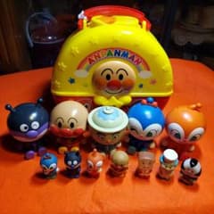 アンパンマン キャラクター人形セットのサムネイル