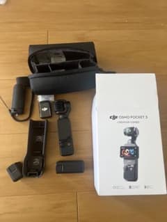 DJI Osmo Pocket 3 クリエイターコンボ　ジャンク品のサムネイル