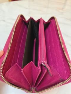 えれももまり様専用 グッチ 美品 長財布のサムネイル