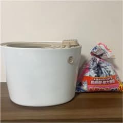 猫用トイレ　プチサイズ【紙砂付き】のサムネイル