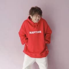 ナップタイム naptime. Nissy パーカー 赤 Sサイズのサムネイル