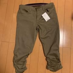 クロップドパンツ　カーキ　ワールドのサムネイル