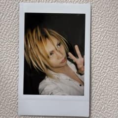 ゴールデンボンバー 鬼龍院翔 チェキ - メルカリ