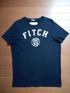 ☆週末価格　メンズ　アバクロ  Tシャツのサムネイル