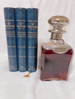 Hennessy Cognac 希少Book - メルカリ