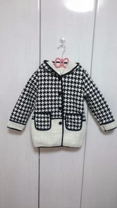 ＋冬美月＋様専用☆新品⭐アウター⭐女の子⭐120⭐千鳥格子のサムネイル