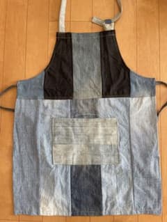 【試着のみの新品】デニムエプロンのサムネイル