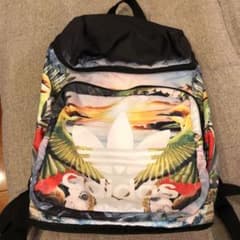 アディダス　リュックのサムネイル