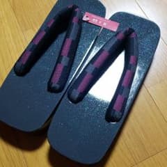新品未使用　下駄のサムネイル
