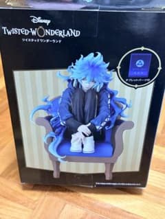 ツイステッドワンダーランド イデア・シュラウド フィギュアのサムネイル