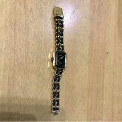 CHANELの時計シャネルのサムネイル