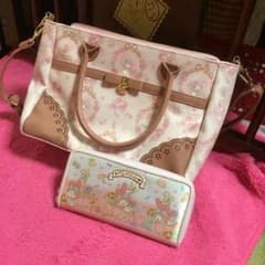 マイメロ  バック 長財布 セール中早い者勝ち!!のサムネイル