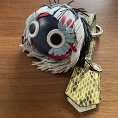 FENDI バッグチャーム キーホルダー モンスターのサムネイル
