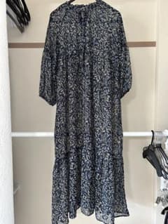 earth music&ecology 花柄シースルーワンピースのサムネイル