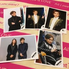 KinKi Kids 公式写真のサムネイル