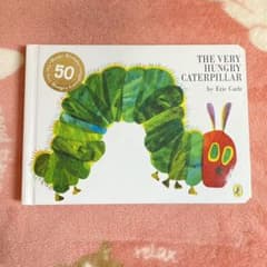 The very hungry caterpillar⭐︎はらぺこあおむし英語版のサムネイル
