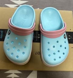 crocs キッズサンダル 20cmのサムネイル