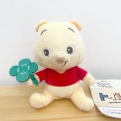 【新品タグ付き】くまのプーさん　トイレトロ　マスコット　ぬいぐるみ