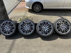 RAYS VERSUS STRATAGIA VALORE 215/40R18のサムネイル