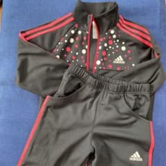 【値下げしました】adidas アディダス　女子ジャージ　160 150㌢のサムネイル