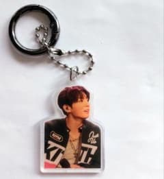 おまとめ中♡BTS ジョングク　グク　JK パズルキーホルダー BTS ジョングク JK グク キーリング - メルカリ