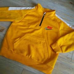 ナイキあったかジャージ 120のサムネイル