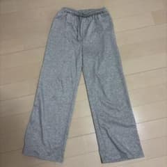 グレー スウェットパンツのサムネイル